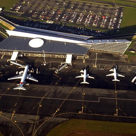 Ibis Budget Lille Lesquin Aeroport ภายนอก รูปภาพ