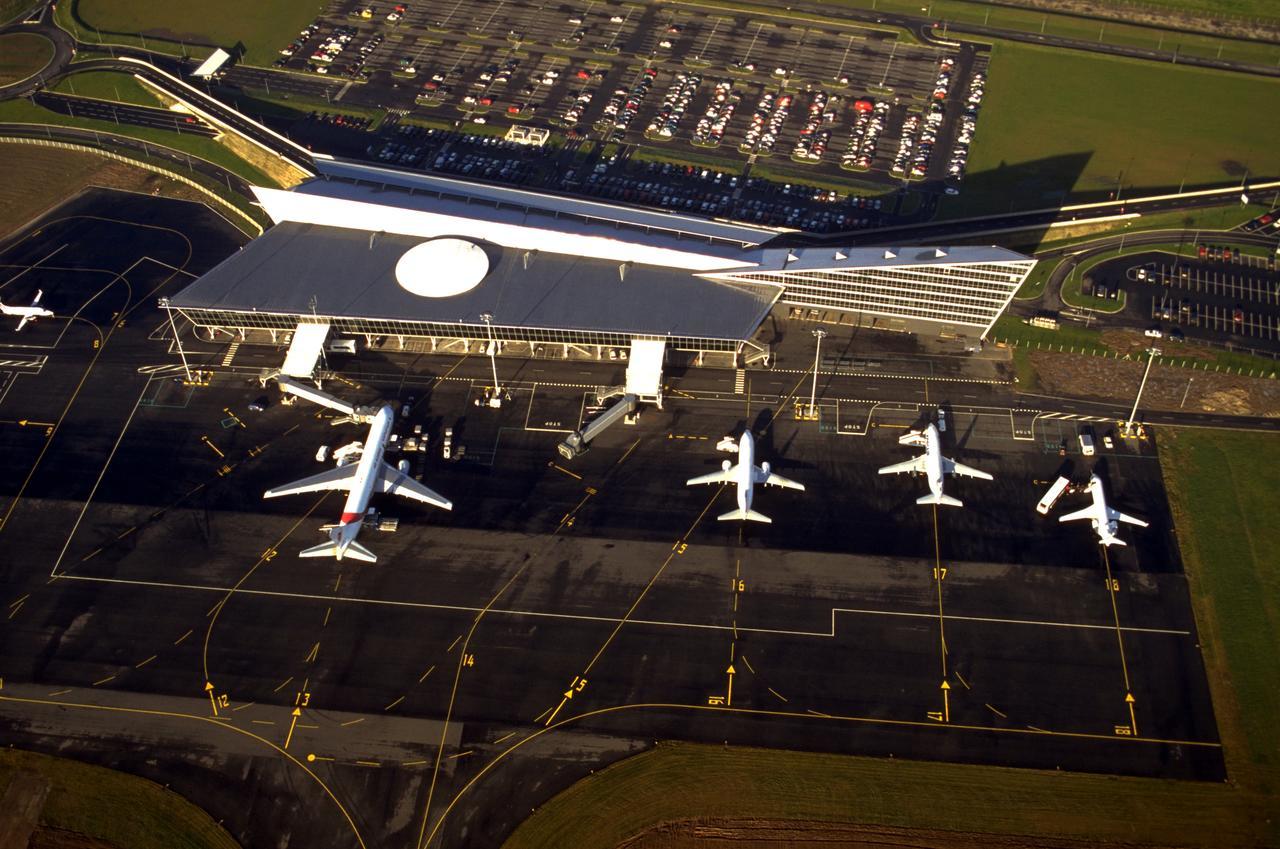 Ibis Budget Lille Lesquin Aeroport ภายนอก รูปภาพ
